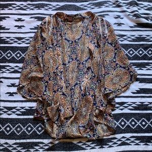 Patterned kimono.